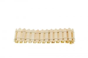 Barrière en bois naturel