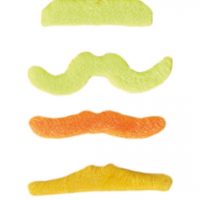 Moustaches colorés